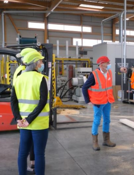 Visite de l'usine bois par le BBH